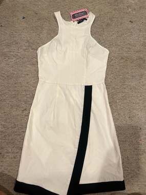 Solemio Los Angeles White and Black Sleeveless Asymmetrical Mini Dress